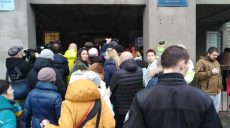 Судья зачитывает приговор террористам, устроившим взрыв у Дворца Спорта