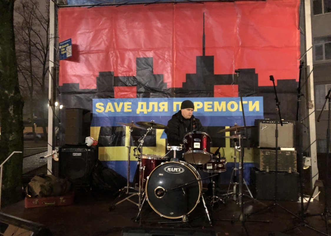 Акция в поддержку Антоненко проходит под управлением нацполиции (фото)