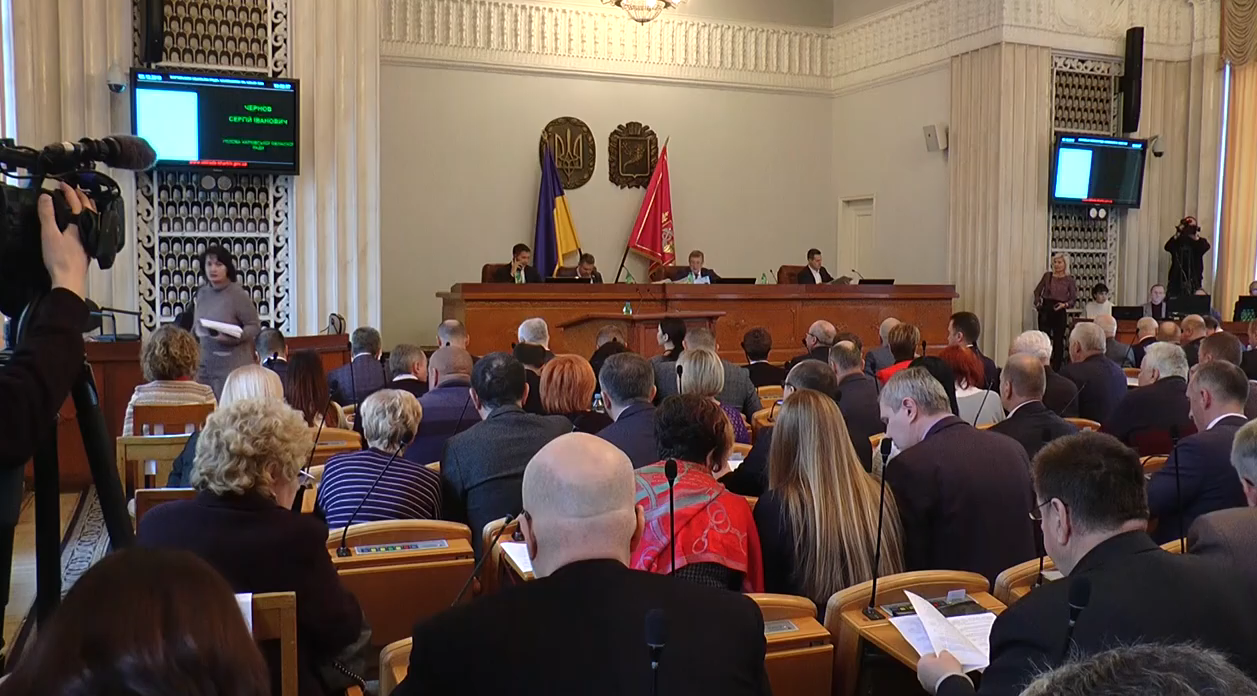 Бюджет області, «вакуум» Кучера, та нова фракція: чим запам’яталась 22 сесія Харківської облради (відео)