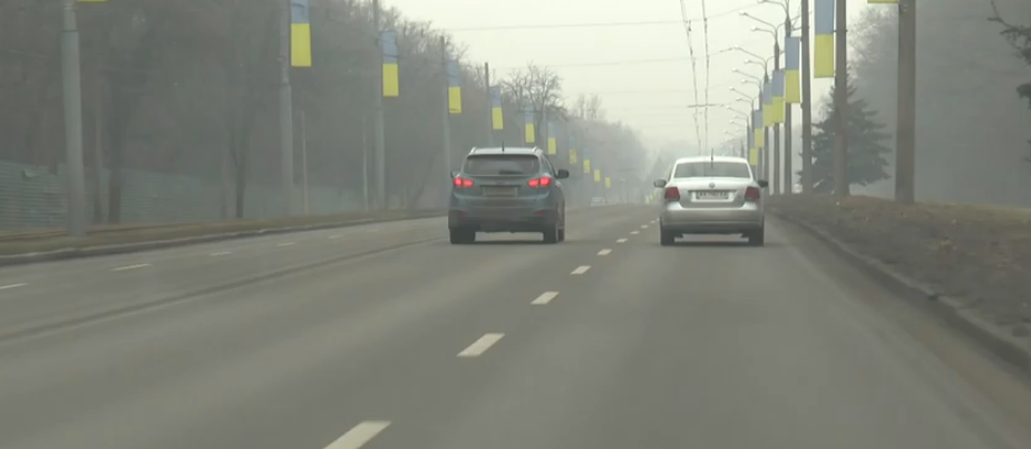 Перший рівень небезпеки: на Харківщині щільний туман (відео)