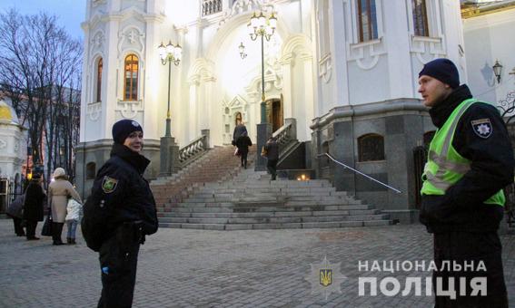 Правоохранители обеспечили правопорядок во время празднования Рождества Христова