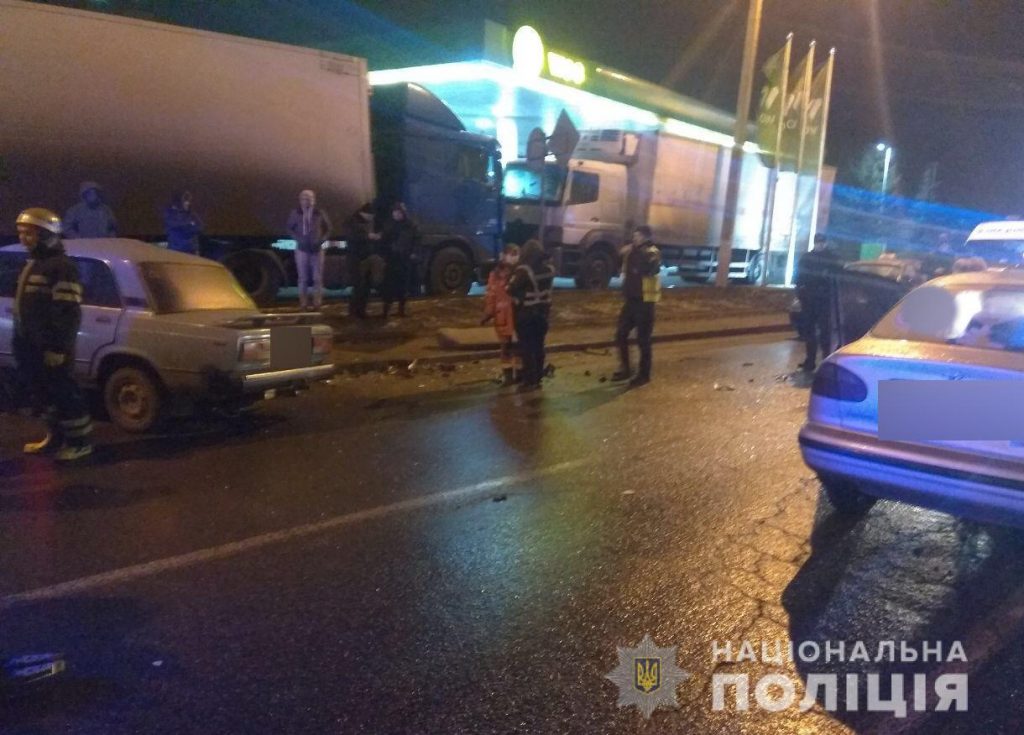 На ул. Полтавский шлях в результате аварии погиб водитель (фото)