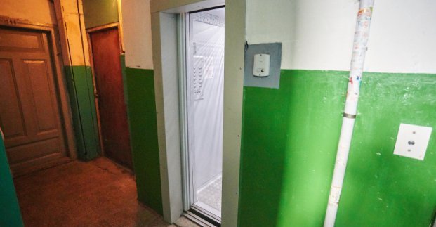 Власти Харькова стараются защитить лифты от вандалов