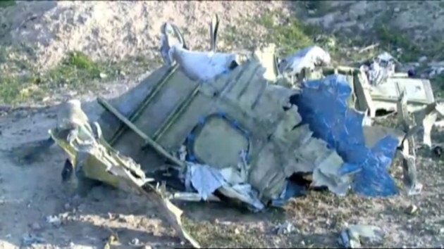 Украинский самолет упал из-за неполадок в двигателе — власти Ирана (фото)