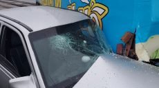 На Балашовському мосту у ДТП постраждали дві людини: подробиці аварії (відео)