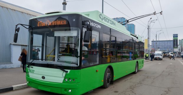 Троллейбусный парк обновляют в Харькове