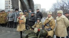В Харькове прошла реконструкция первого освобождения Харькова от фашистских захватчиков (фото)