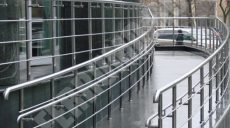 Віднині в Україні дозволено будувати пандуси без права власності на об’єкти прибудови