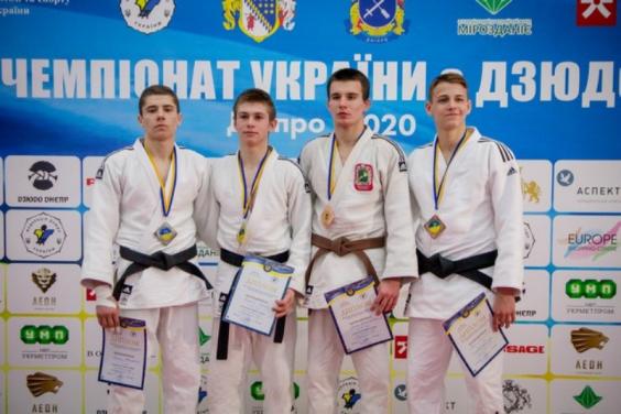 Харьковские дзюдоисты успешно выступили на чемпионате Украины