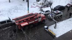В Харькове во время пожара в девятиэтажке погиб человек (фото)