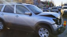 Спасатели деблокировали из поврежденного автомобиля мужчину (фото)