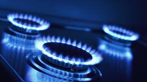 Чиновники обещают снизить цену на газ для граждан в феврале, марте и летом