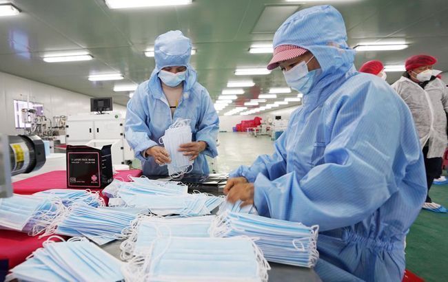 Китайский коронавирус: умерли 2112 человек, заражены 75322