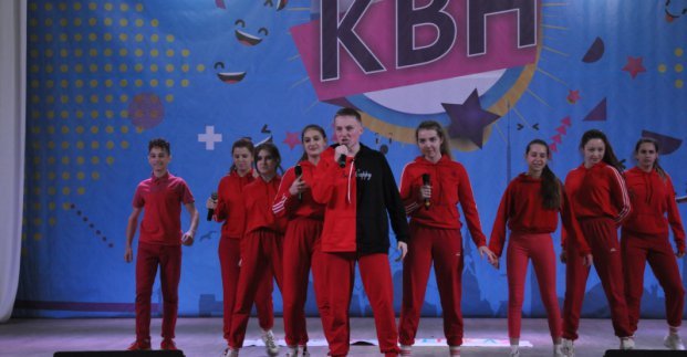 Харьковчан приглашают на полуфинал школьного КВН