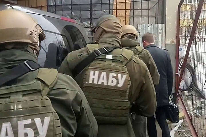 У Харківській області НАБУ розслідує справу на 100 тисяч доларів (відео)