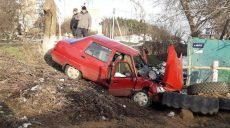Автомобиль Славута вылетел в кювет. Пострадал водитель