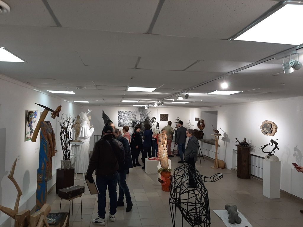У Харкові відкрилася виставка сучасних скульптур «Вінегрет» (відео)