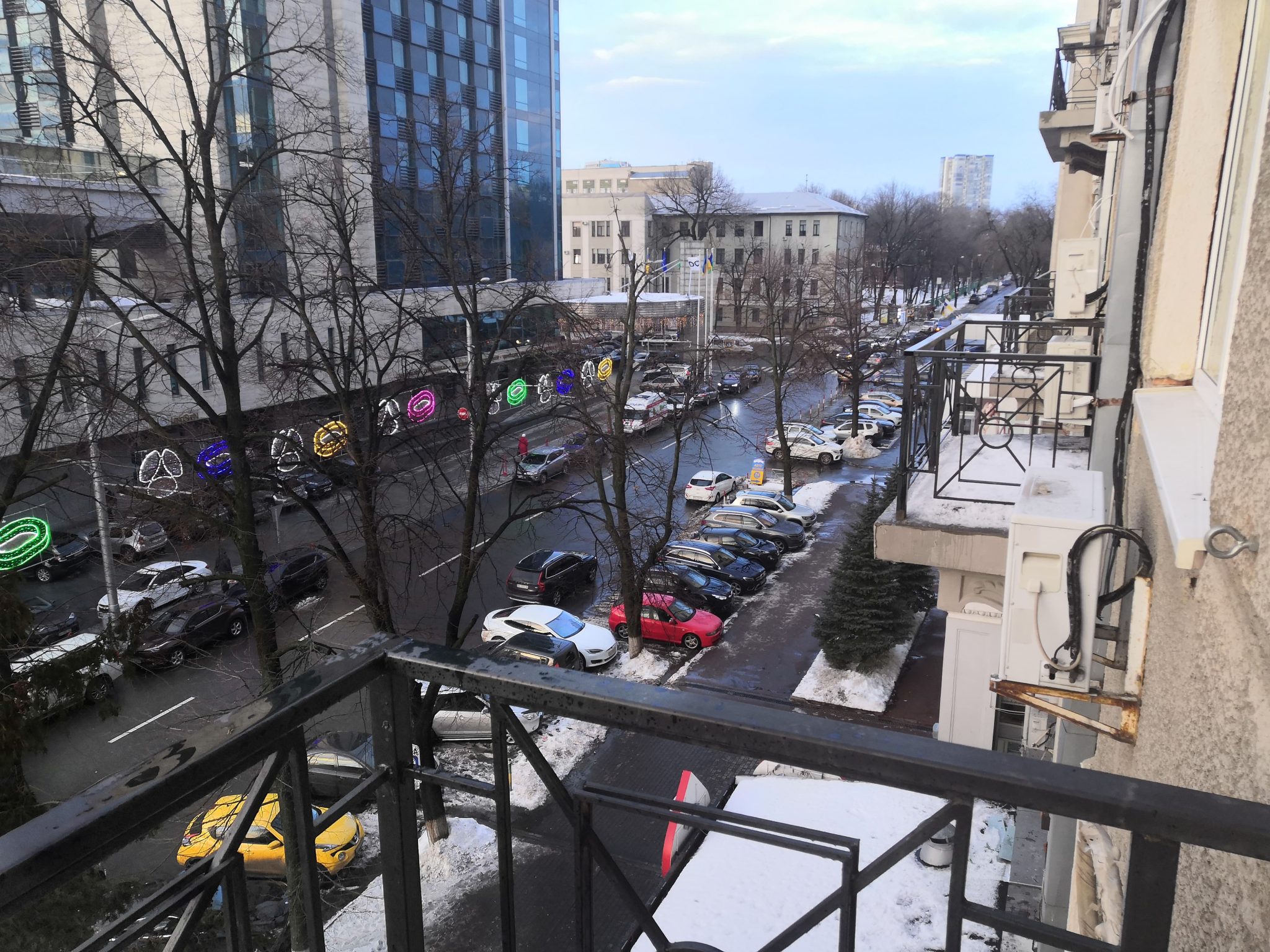 В Харькове тепло и влажно — синоптики