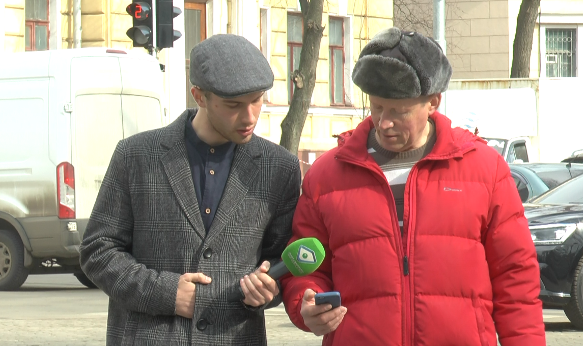 «Один упал, а второй остался там»: известны новые подробности падения балкона в центре Харькова (видео)