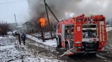 На Харьковщине 3 часа не могли потушить пожар (фото)
