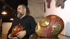 Харків’янин створює маски для всесвітньо відомих артистів (відео)