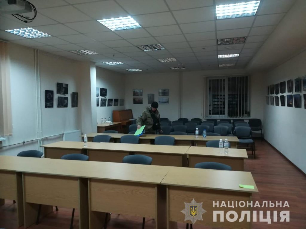 Полицейские проверили информацию о заминировании учебного заведения в Харькове