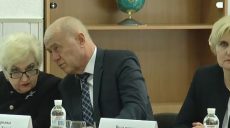 Вчителі початкових класів можуть отримати надбавку до зарплати (відео)
