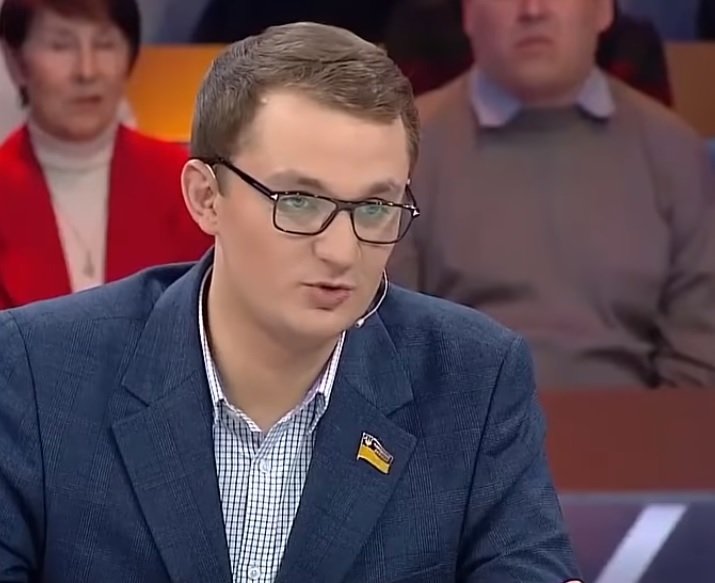 Нардеп предложил пенсионерке продать собаку, чтобы заплатить за комуналку (видео)