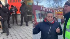 В центрі Харкова невідомі напали на агітаційний намет однієї з політичних партій (відео)