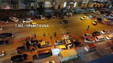На Полтавском Шляхе столкнулись 9 автомобилей (фото)