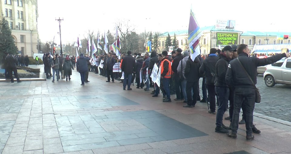 У Харкові на майдані Свободи відбуваються дві громадянські акції