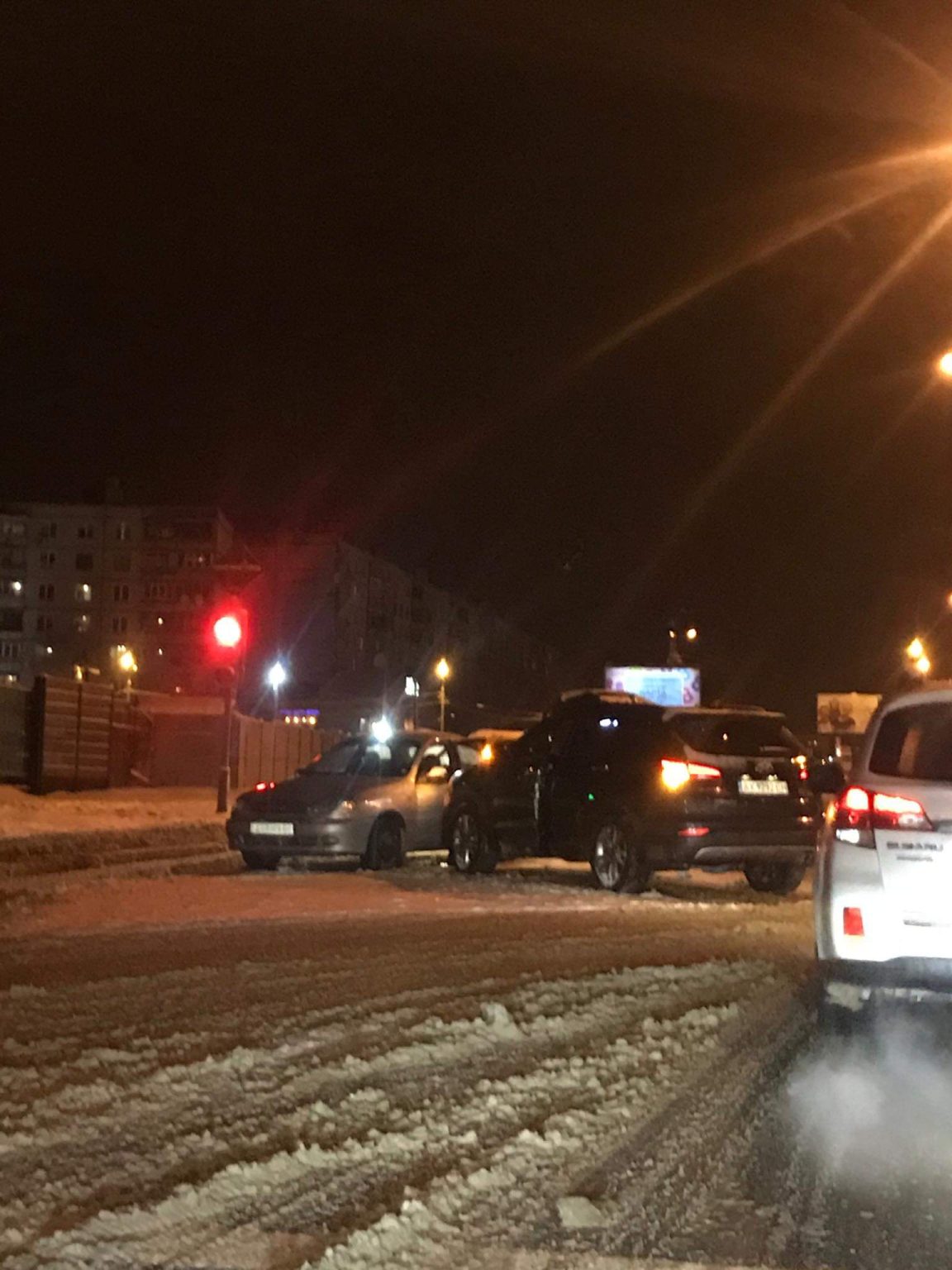 ДТП на Салтовке: столкнулись два автомобиля (фото)