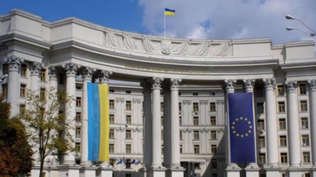 Что нужно знать гражданам, которые не успели вернуться в Украину до 17 марта — МИД