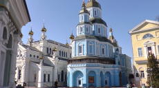 Харківські парафіяни розповіли, чи припинили відвідувати храми під час карантину (відео)