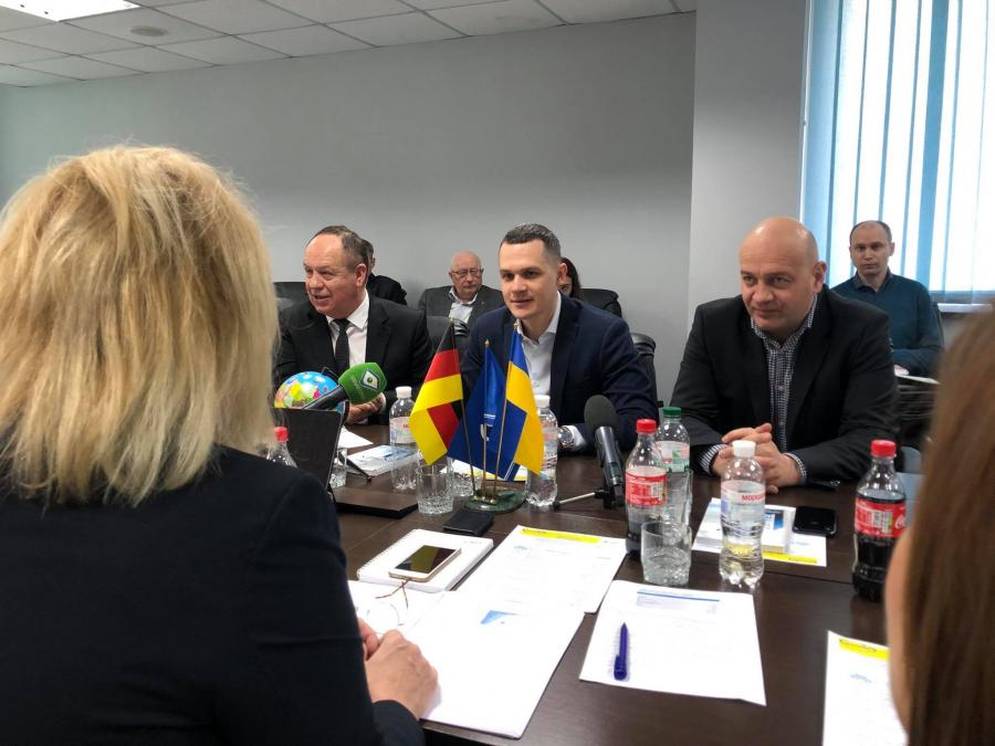 Алексей Кучер инициирует совместное участие украинских производителей аэроспейса в выставке ILA-2020 в Германии