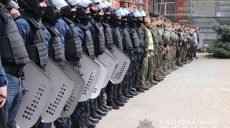 Харьковская полиция отработала действия по ликвидации беспорядков в зале суда (фото)