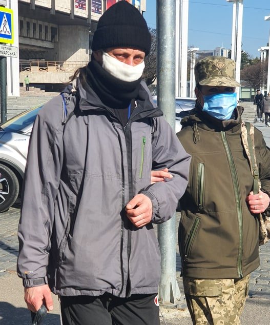 Полиция блокирует вывоз медицинских масок из Украины за рубеж