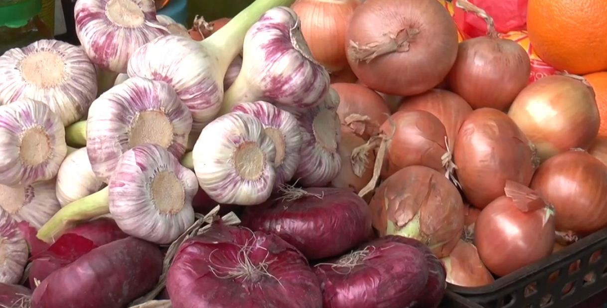 Імбир — по 350 гривень: у Харкові злетіли ціни на продукти для імунітету (відео)