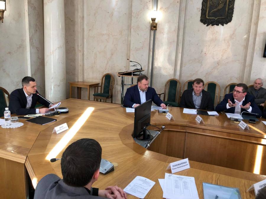 Коронавирус. Усиленный противоэпидемический режим вводят в больницах и учебных заведениях Харьковщины