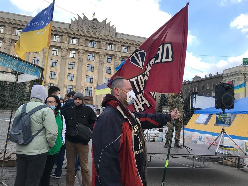 «Захистим тих, хто захистив нас»: у центрі Харкова відбулась акція до Дня українського добровольця (фото)