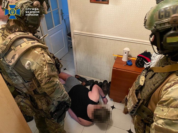 СБУ задержали группировку российского «вора в законе» (фото, видео)