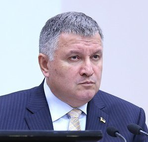 Аваков отказался от идеи введения чрезвычайного положения в Украине