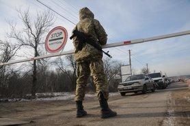 Украина сокращает количество пунктов пропуска через границу — с 219 до 49, — Шмыгаль