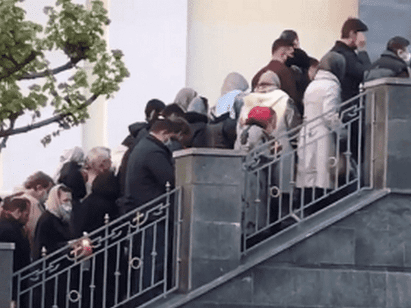 Два храма Харькова будут проверять на нарушение карантина