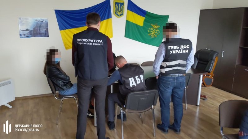 Заместителя начальника Харьковской таможни ГФС подозревают в служебной халатности