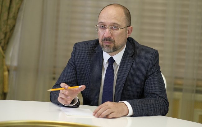 Премьер-министр высказался о минимальных зарплатах
