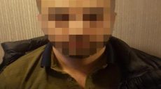 Вьетнамцев-менял в Харькове грабили азербайджанцы и дагестанец (фото)