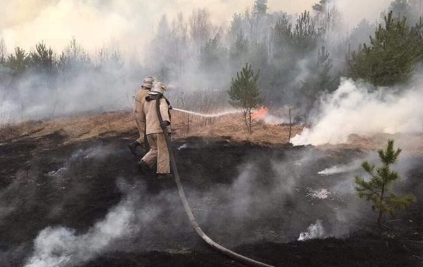 Основну пожежу в Чорнобилі ліквідовано. Тління гаситимуть кілька днів