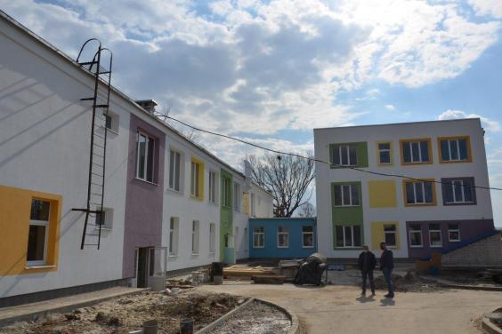 На Харьковщине завершают строительство нового корпуса детского сада на 130 мест