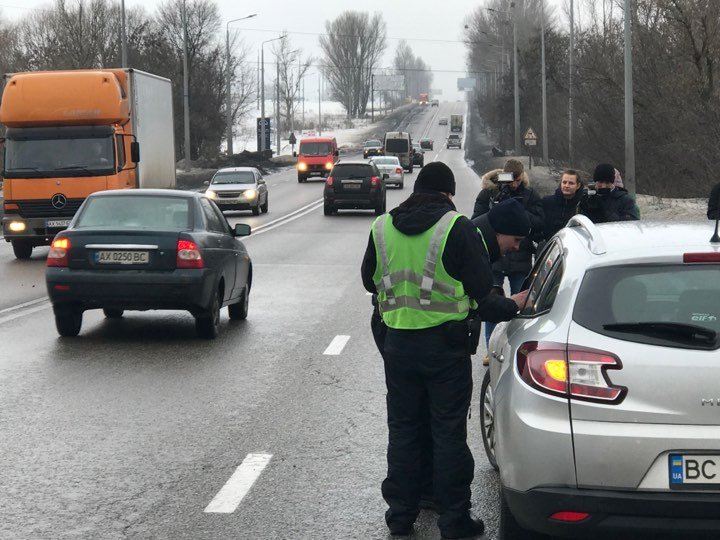 Водителям из-за карантина сделали послабление